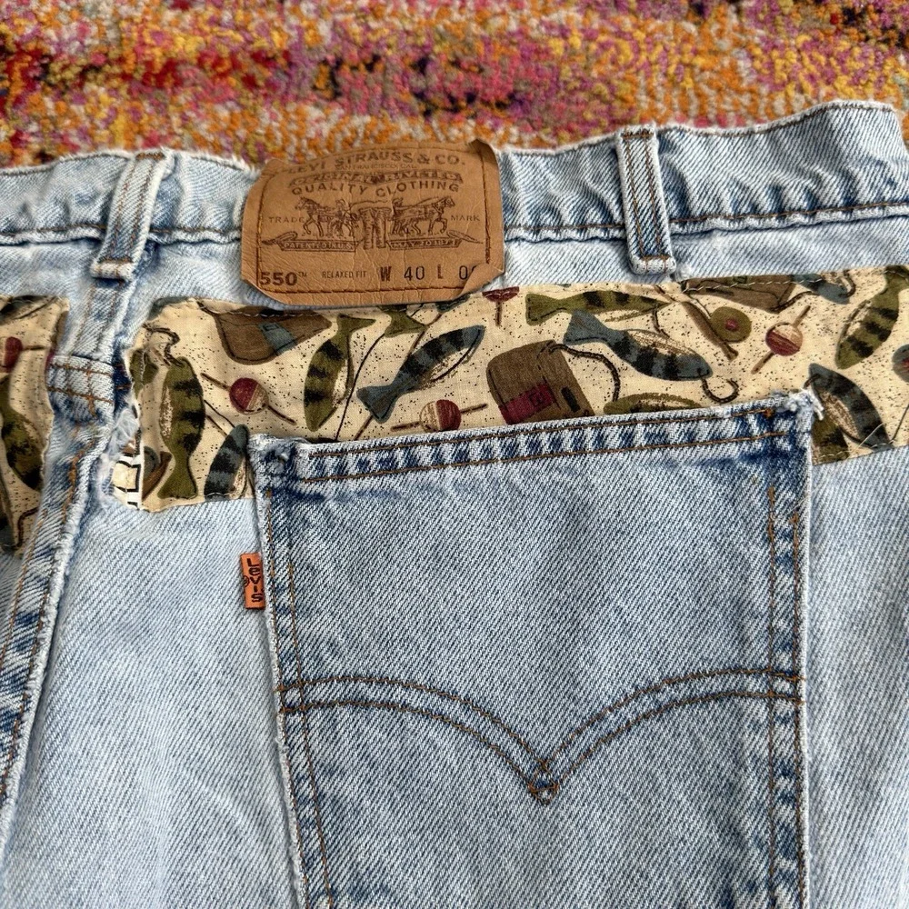 90s Levi's 550 Orange Tab Custom Patch Denim Shorts Light Wash W40 USA Made